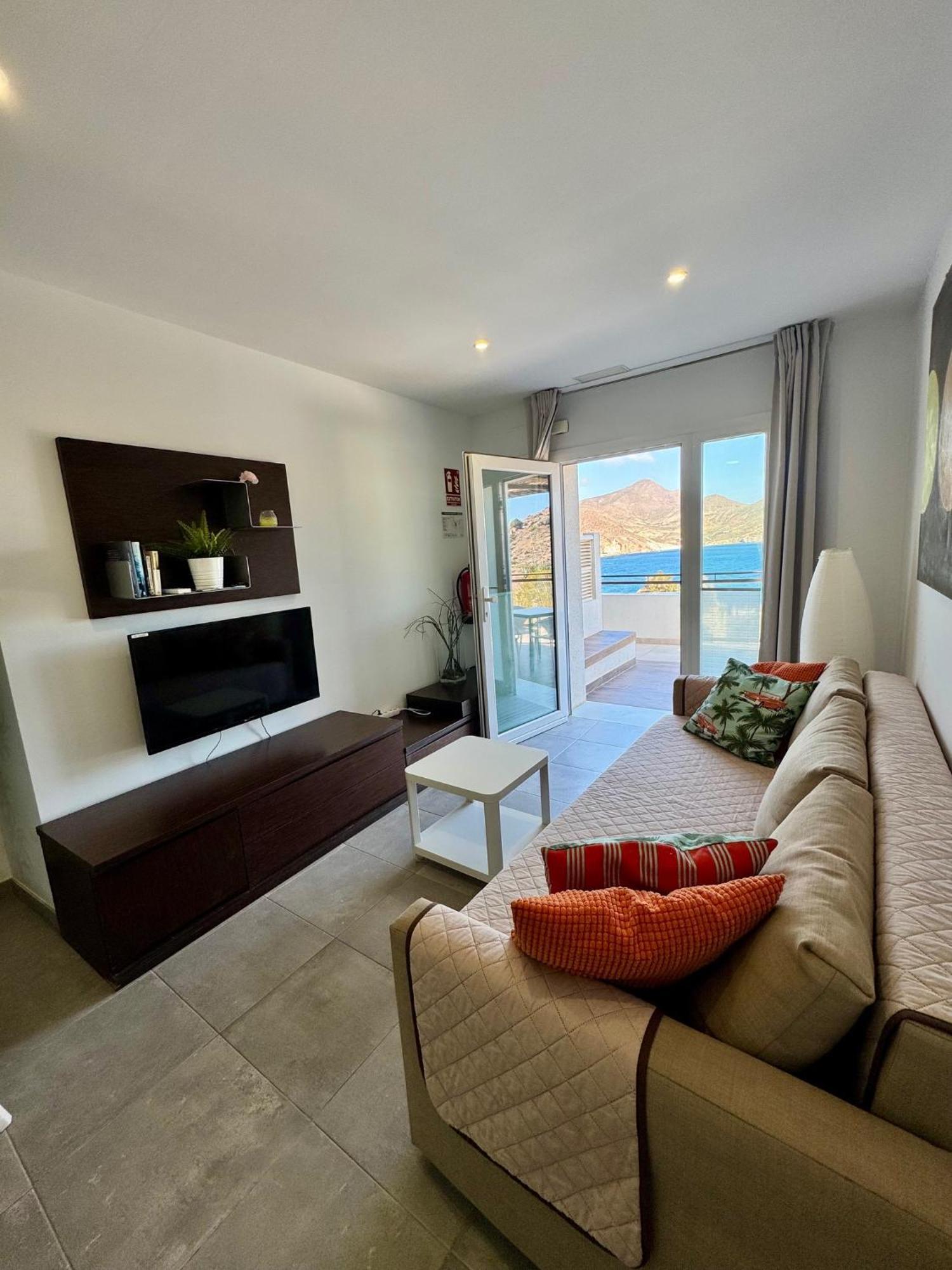 El Faro De Genoveses Apartment